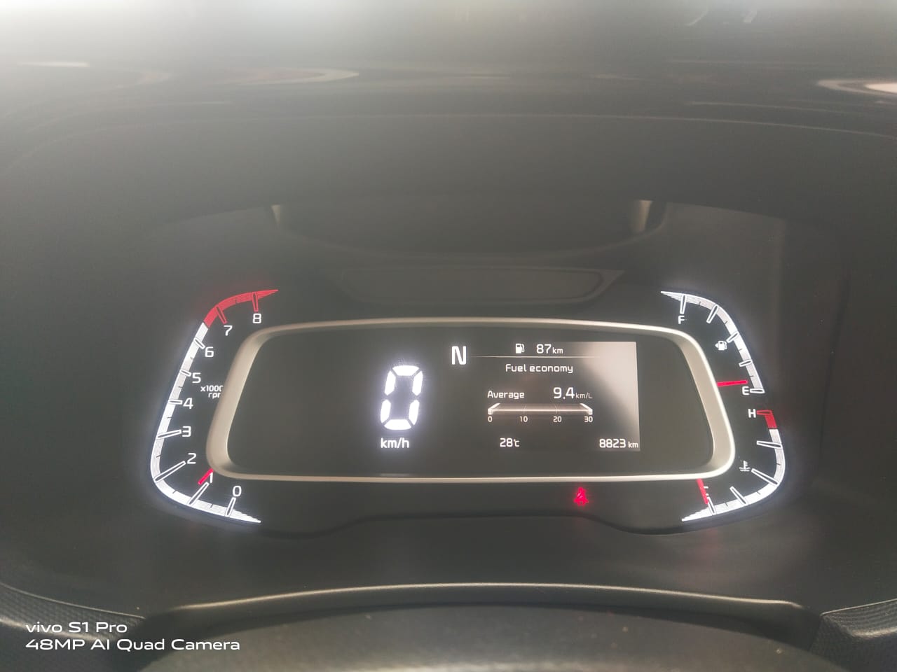 Kia Sonet(2022-2023) Gtx Plus 1.5 Dual Tone